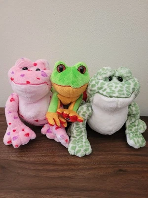 Ganz Webkinz Lot Of 3 Frogs Love Frog Spotted Frog Tree Frog Plush No Codes - Image 1 of 4