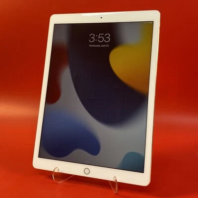 Apple iPad Pro Gen 2 - 12.9" 256 GB - Silver - A1670 (Wi-Fi) - iOS 16+ - Grade B - Image 1 of 4