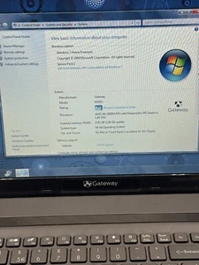 Gateway Laptop Model NV55S14u 15.6-Inch Red - Fast Ship - Picture 1 of 7
