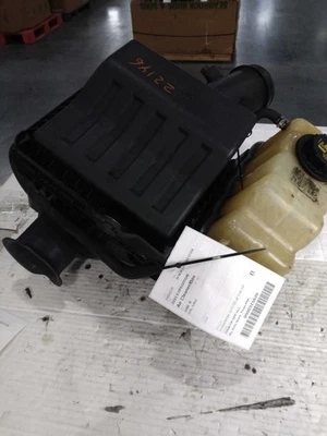 Depósito de refrigerante Expediton 2016 572593 Foto 1 de 4