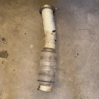 Tubo de escape Freightliner genuino 7252-102-402 Foto 1 de 4