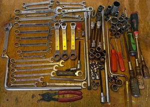 91 Piece Lot Mac Tools USA Vintage And Newer. Wrenches, Sockets,screwdrivers ++ - Picture 1 of 15