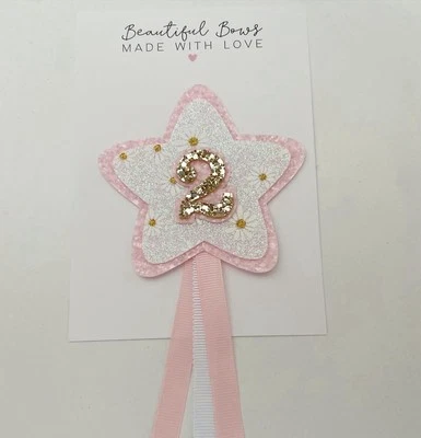 Daisy Themed Glitter Birthday Badge All Ages Available - Image 1 of 4