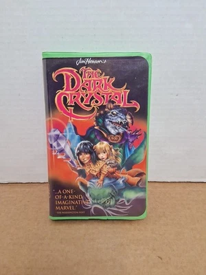 The Dark Crystal (VHS, 1994) Jim Henson - Green Clam Shell Foto 1 de 4