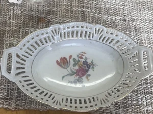 Plato de apio de porcelana reticulado alemán Schwarzenhammer temprano - Imagen 1 de 7