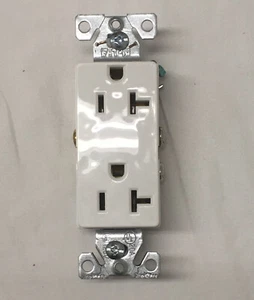 Cooper White COMMERCIAL Decorator Receptacle Duplex Outlet 5-20R 20A Bulk 6352W - Picture 1 of 9