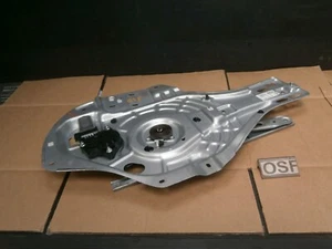 HYUNDAI TUCSON 2007 ABSEITS FAHRERSEITE FENSTERHEBER MOTOR REGLER - Bild 1 von 6