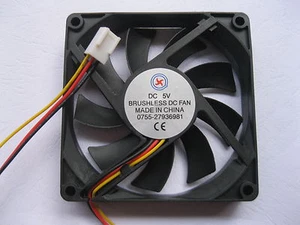 1 pcs Brushless DC Cooling Fan 9 Blade 5V 8015S 80x80x15mm 3 wire Sleeve Bearing - Picture 1 of 3