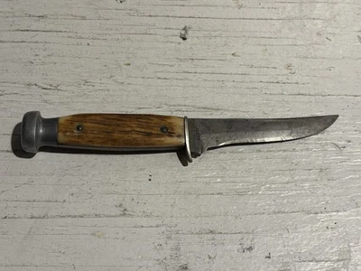 Vintage Queen City Titusville, PA. (8 Inch) Hunting Knife Stainless Stag Handle - Image 1 of 4