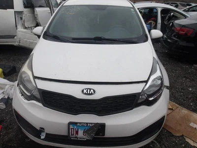 Driver Sun Visor Illumination Without Sunroof Fits 12-17 RIO 1578508 - Image 1 of 4