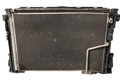 08-17 Mercedes W207 E350 cupé motor radiador refrigeración 2045003003 OEM Foto 1 de 4