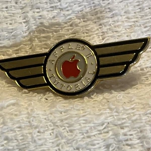 Vintage Apple II Tutorial Wings Lapel Pin Macintosh - Afbeelding 1 van 3