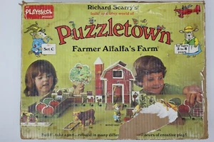 FOR PARTS 1976 Playskool Richard Scarry's Puzzletown Farmer Alfalfa's Farm Set C - Picture 1 of 3