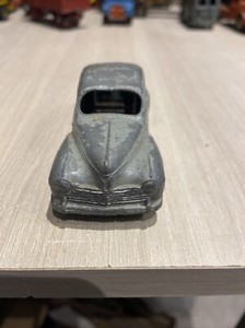 Ancienne Dinky Toy Peugeot 203 Meccano - Petite Lunette - Occasion