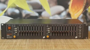 TASCAM GE-20B PRO GRAPHIC EQUALIZER. 2X 10 BAND. MADE IN JAPAN - Picture 1 of 12