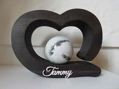 Tierurne Urne bis 3 kg Herz Kugel Holz Farbe schwarz Hamster Vogel Maus neu - Bild 1 von 4