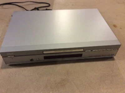 REPRODUCCIÓN DVD RCA DRC 220 N - NO PROBADA - Con mando a distancia Foto 1 de 3