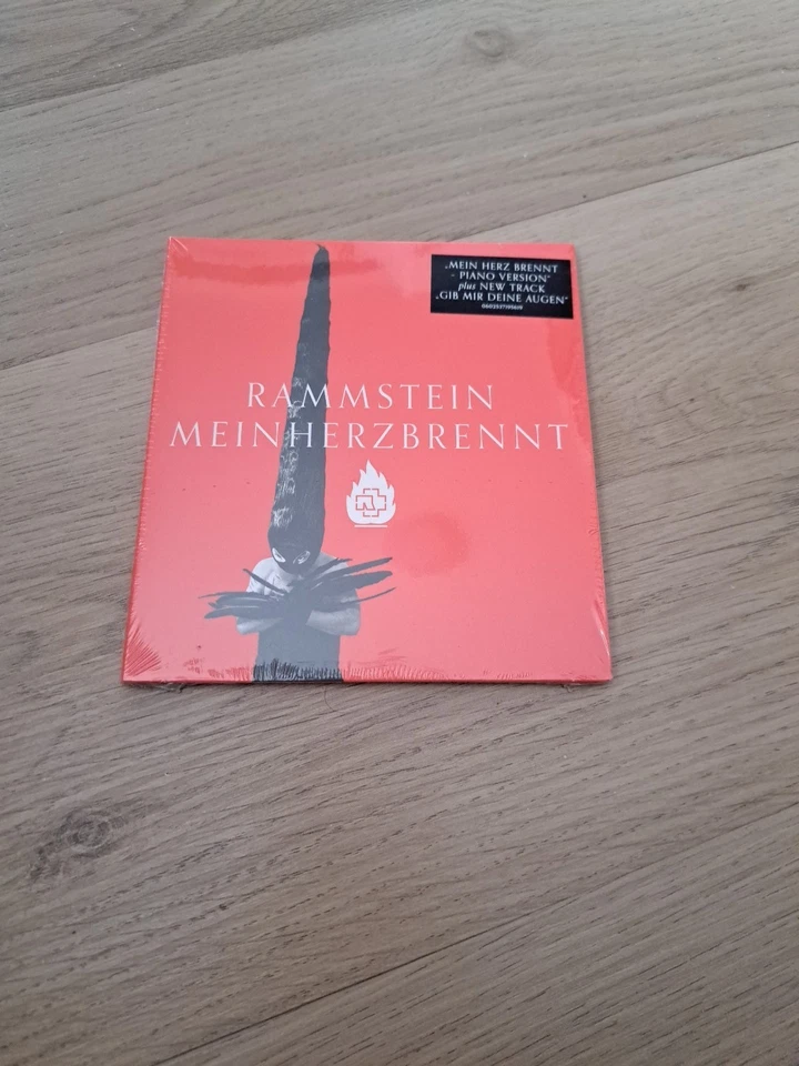 RAMMSTEIN - MEIN HERZ BRENNT - Limited Digipack Edition-Neu mit Original Sticker - Bild 1 von 2