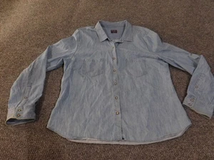 Untuckit Shirt Womens 16 Light Blue Denim Chambray Western Pearl Snap Casual - Picture 1 of 10
