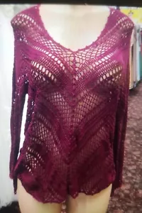 The Limited Magenta Crochet Jeweled Top. Xlarge. - Bild 1 von 9
