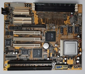 PCChips M577 Super Socket 7 ISA AGP retro płyta główna + AMD K6-2 550MHz + 128MB - Zdjęcie 1 z 5