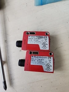 LOT OF 2 LEUZE PRK25C.D/4P-M12 / PRK25C. D/4P-M12 Fast Shipping - Picture 1 of 5