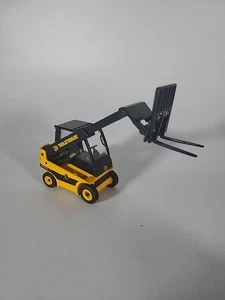 Modello di carrello elevatore pressofuso Joal 1:35 JCB Teletruk TLT 25D - Foto 1 di 14