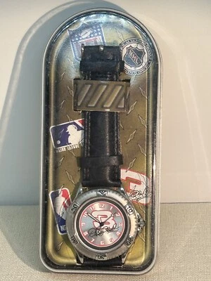 Reloj NASCAR DALE WONHARDT #3 que brilla en manos oscuras cuero 1998 coche de carreras FUNCIONA Foto 1 de 4