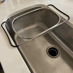 Cuisinart Over-the-Sink Colander Mesh Strainer - Picture 1 of 3