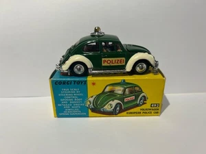 Corgi Toys 492 Volkswagen European Police car, Boxed, Original, Vintage, Rare. - Picture 1 of 15