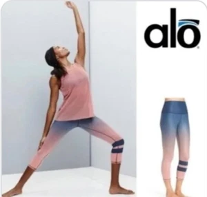 Leggings cropped ombre righe blu rosa Alo nuovi S - Foto 1 di 5