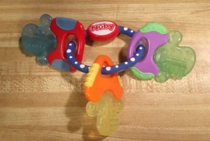 Nuby Unisex Baby 0-12 Months Multicolor Freezable Ice Gel Three Key Teether Toy - Picture 1 of 1