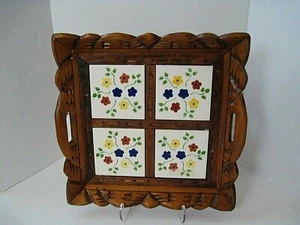 Bandeja para servir madera con 4 insertos de azulejos con estampado de flores de cerámica 14x14 vintage - Imagen 1 de 10