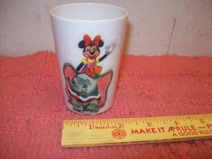 Vintage Walt Disney Productions Melamine Plastic Glass Minnie Mouse & Dumbo - Picture 1 of 4