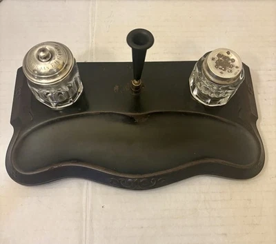 Tintero doble antiguo de vidrio cortado y plata con soporte de ebonita grabado holandés Foto 1 de 4