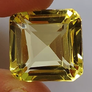 16.55 Ct. AAA+ Large Yellow Topaz Square Cut Loose Gemstone Gift for Women Her - Picture 1 of 7