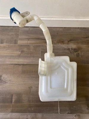 Audi A3 8P 2006-2014 VW Golf Jetta Rabbit Eos lavadora tanque de depósito de líquido fabricante de equipos originales Foto 1 de 4