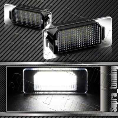 Luces LED blancas brillantes para matrícula Audi A3 A4 A5 A6 A7 Q3 Q5 Q7 RS3 RS5 Foto 1 de 4