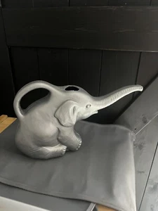 Vintage 1996 Union Products Blow Mold Elephant Watering Can - Picture 1 of 5