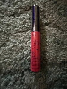 The Body Shop Shine Lip Liquid 8 ML CHERRY GUM 004 Lip gloss - Picture 1 of 3