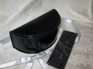 Occhiali da sole/occhiale Marc Jacobs neri grande custodia lucida con panno. Nuovo. - Foto 1 di 5