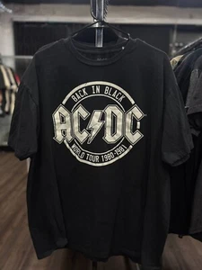 Vintage AC/DC Back In Black Tour T-Shirt 2XL Black 1980–1981 Rock Band Graphic T - Picture 1 of 3