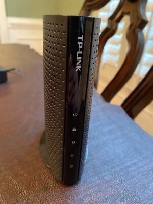 TP-Link TC-7610 300Mbps Wireless N DOCSIS 3.0 High Speed Cable Modem Router - Image 1 of 3