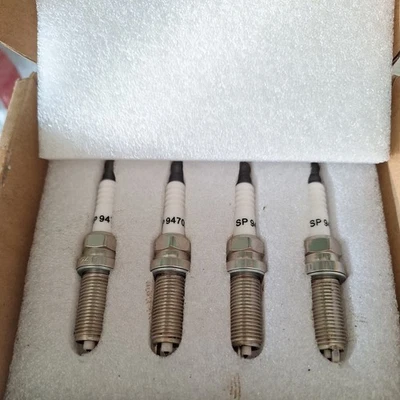 4x bujías de iridio DF6H11A para Nissan Altima 2014 2015 2016 2017 2018 Foto 1 de 2