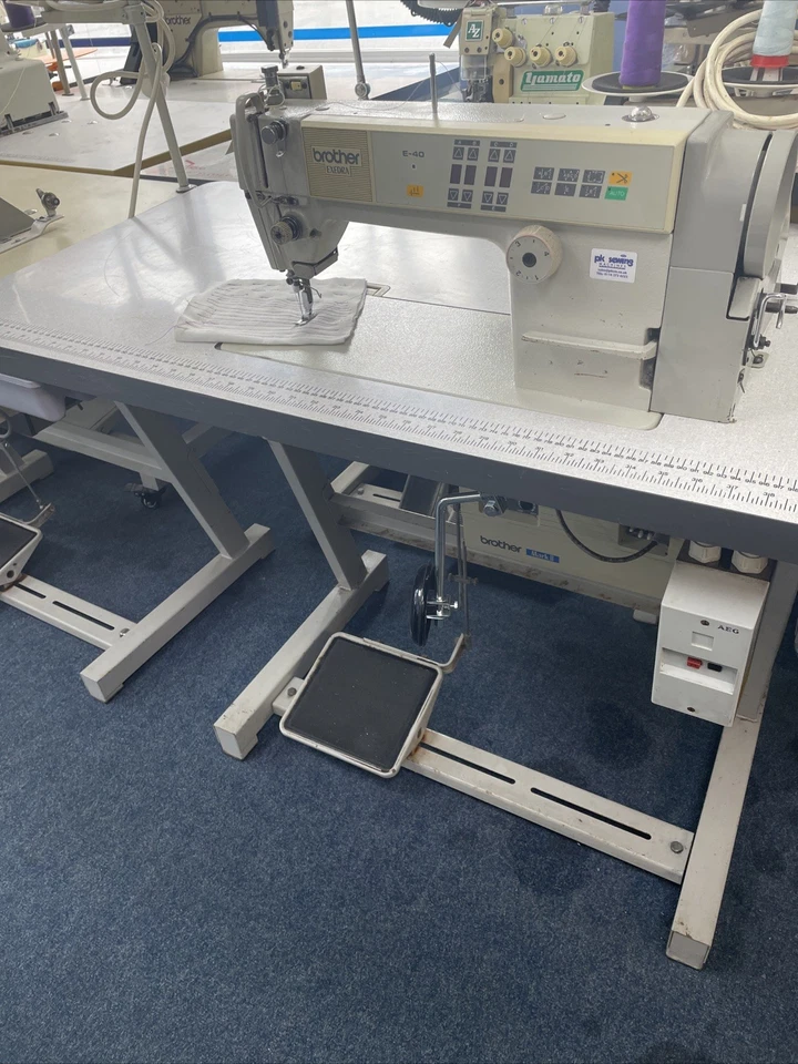 Brother Exedra E40 DB2-B737-413 Automatic Industrial Lockstitch Sewing Machine - Image 1 of 3