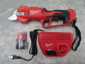 Milwaukee 2534-20 M12 Forbici da potatura senza fili senza spazzole 12V nuove - Foto 1 di 5