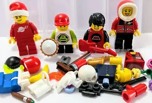 Lego - Space Set - Christmas Family Santa Mtron Blacktron - Minifigures x4 - Picture 1 of 2