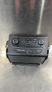 17 18 19 FORD ESCAPE Heater A/c Control - Picture 1 of 2
