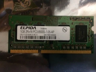 Elpida EBJ11UE6BAU0-AE-E 1GB DDR3 PC3-8500 1066MHz SODIMM 204-pin RAM - Image 1 of 2