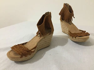 Tacones de plataforma de cuña con flecos Minnetonka gamuza marrón caramelo talla 6 - Imagen 1 de 12